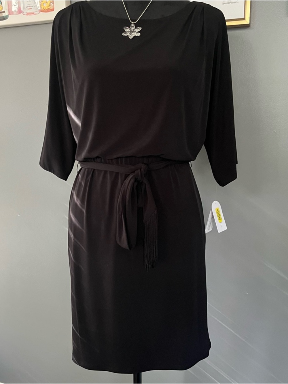 NWT Jessica Simpson Black Split-Sleeve Tie-Waist Dress